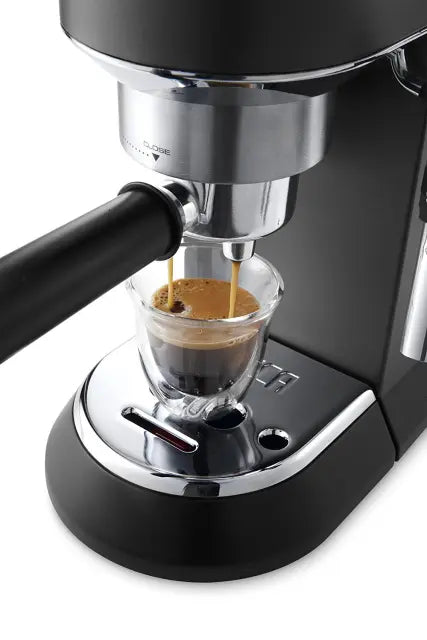 Aparat za kavu DeLonghi EC 685.BK Dedica Style