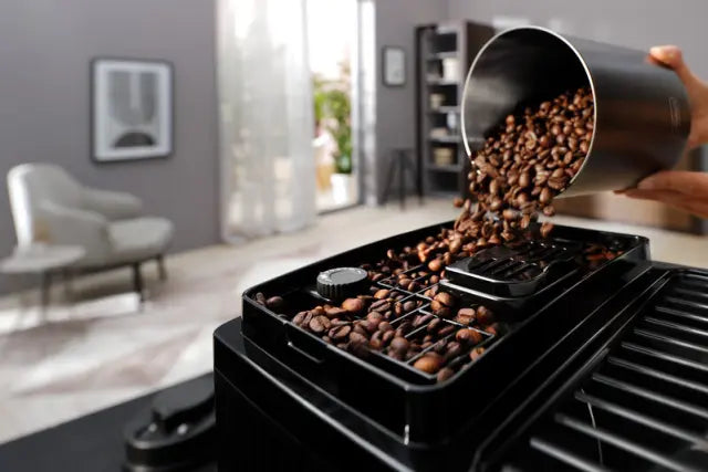 Aparat za kavu DeLonghi ECAM 220.60.B Magnifica Start Milk