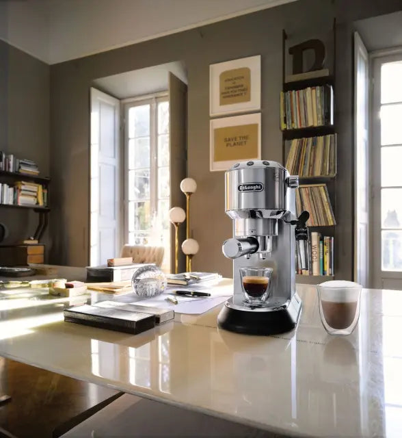 Aparat za kavu DeLonghi EC 685.M Dedica Style