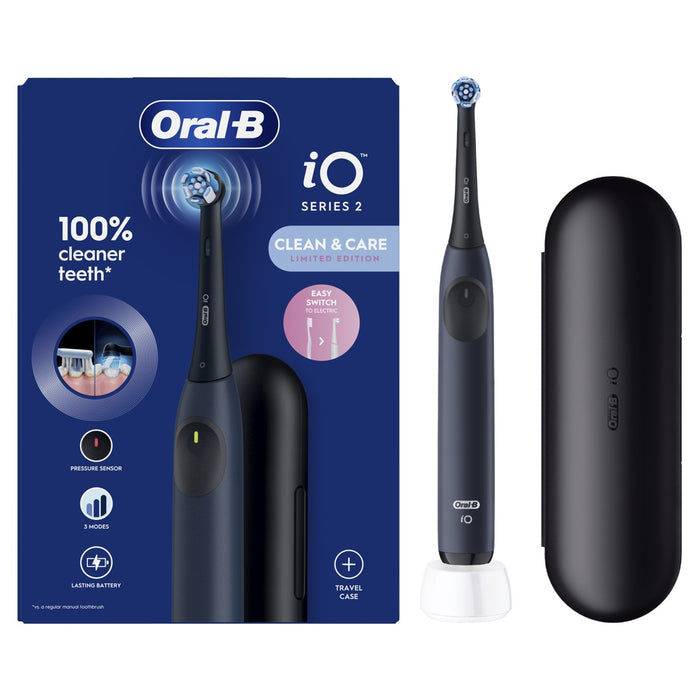 ORAL-B iO2, električna četkica za zube, plava s putnom torbicom