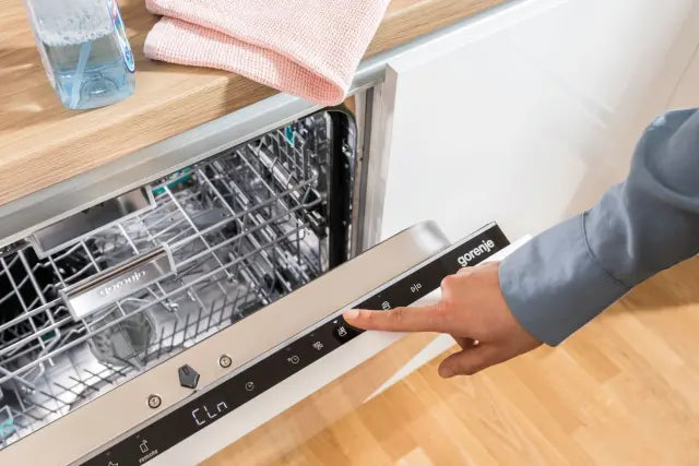 Perilica posuđa ugradbena 60 cm Gorenje GV642E90