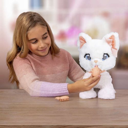 IMC TOYS pliš maca Bella 907737