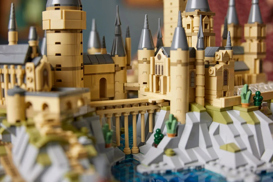 LEGO® HARRY POTTER™ 76419 Dvorac Hogwarts™ i okolina