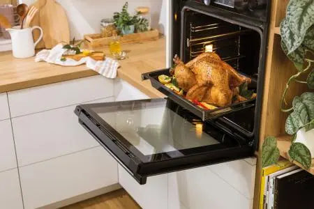 Pećnica ugradbena Gorenje BO6717E03X