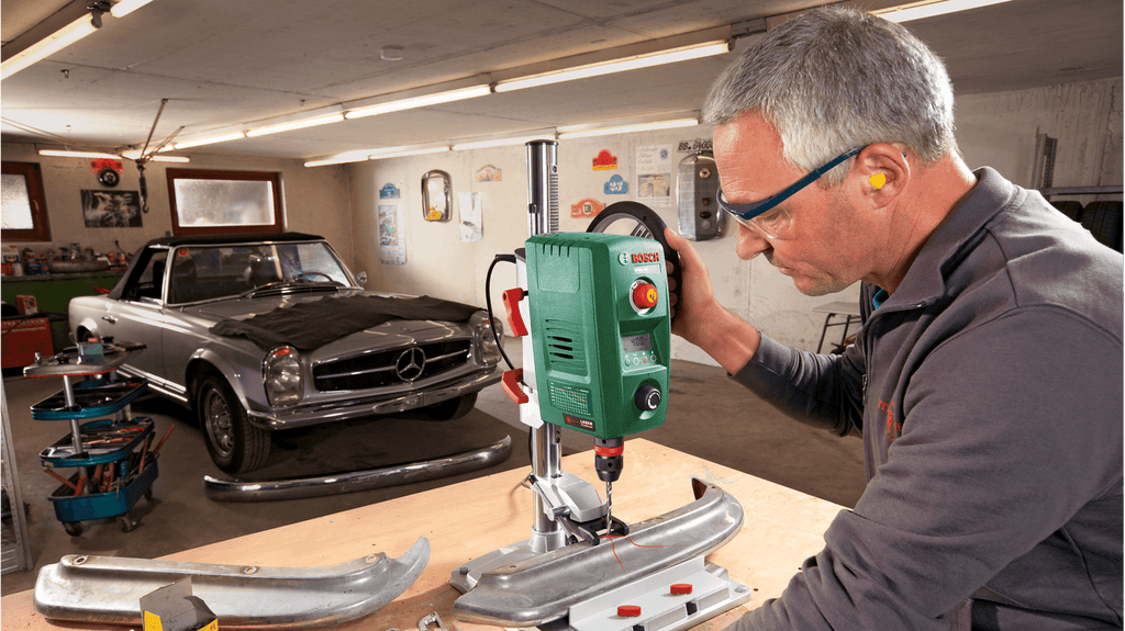 BOSCH stolna bušilica PBD 40