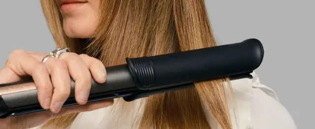 Pegla za kosu Remington S6077 ONE straight & curl styler