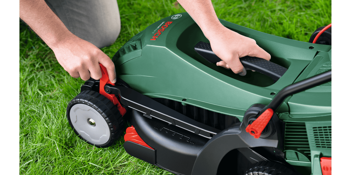 BOSCH električna kosilica universalROTAK 37-555